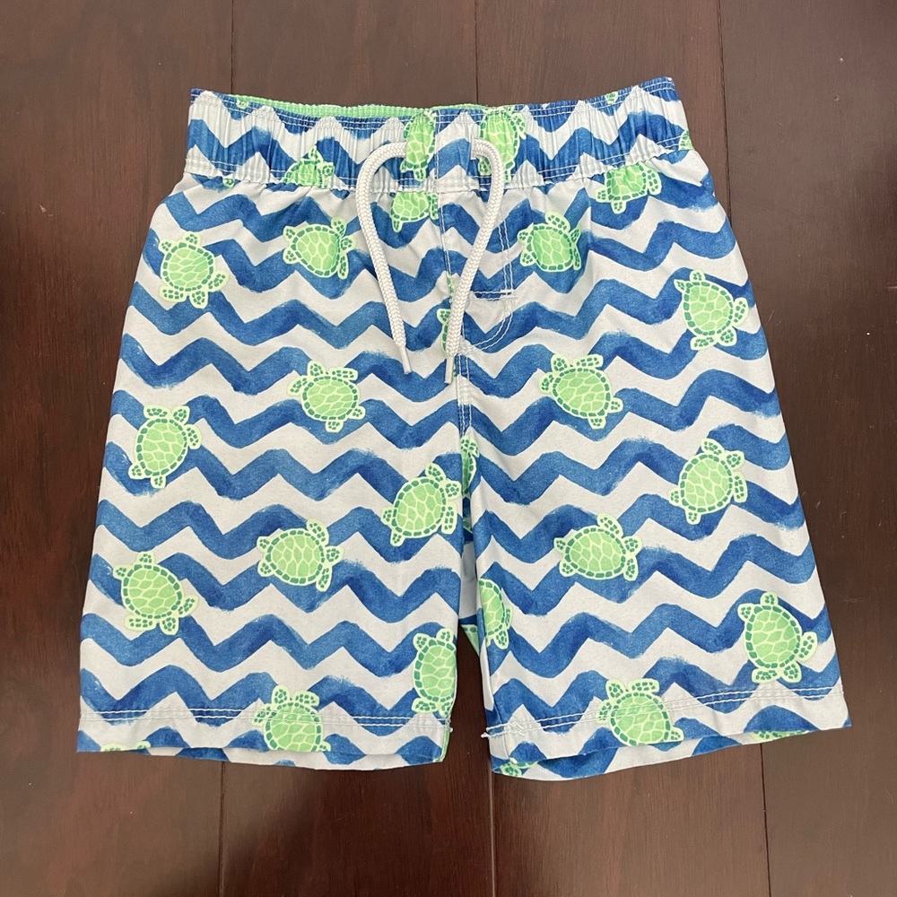 Old Navy turtle wave swim trunks, size 4T